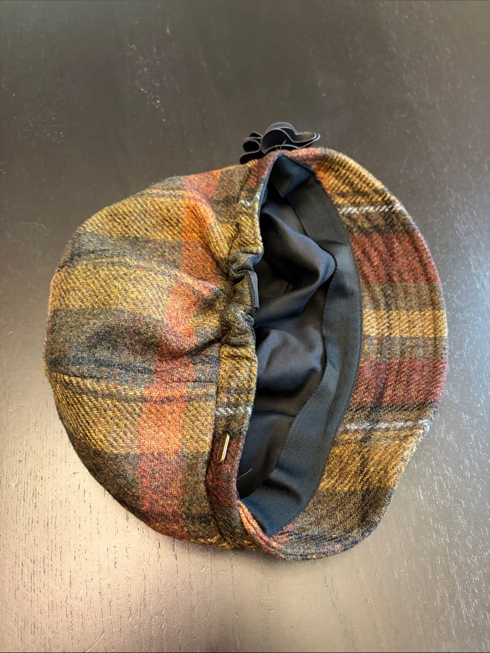 Mucros Weavers Women's Tweed Newsboy Hat - Picture 8 of 9